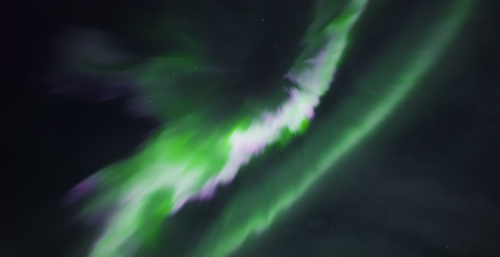 MUST SEE: Raw Video of Northern Lights Captured by Eye Witnesses